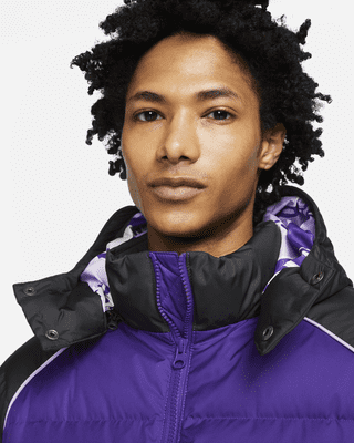 Down Basketball Jacket. Nike AE