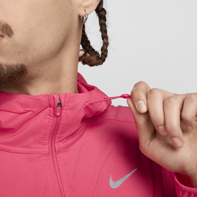 Chamarra de correr Repel para hombre Nike Windrunner