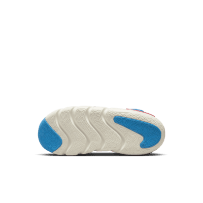 Nike Dynamo GO SE Little Kids' Easy On/Off Shoes