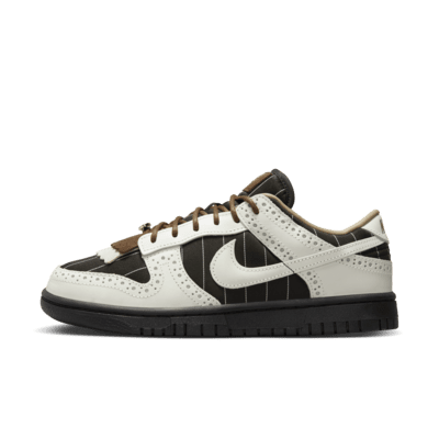 Buty damskie Nike Dunk Low LX