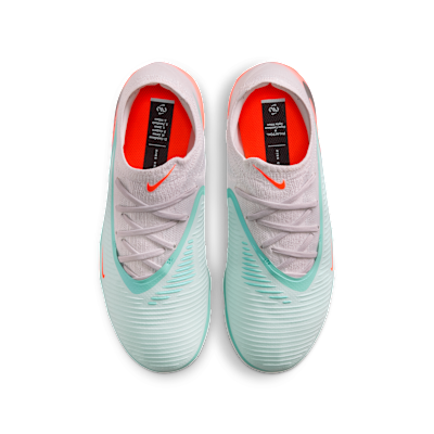 Nike United Jr. Phantom 6 Low Pro Fußballschuh für verschiedene Böden (ältere Kinder)