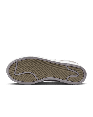 Nike Court Legacy Lift