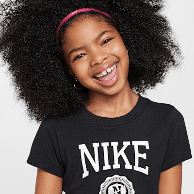 Nike Sportswear kort T-shirt voor meisjes