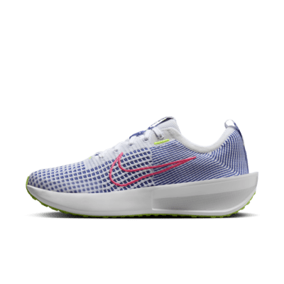 Tenis de correr en pavimento para mujer Nike Interact Run