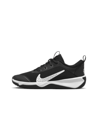 Подростковые кроссовки Nike Omni Multi-Court Big Kids' Indoor Court