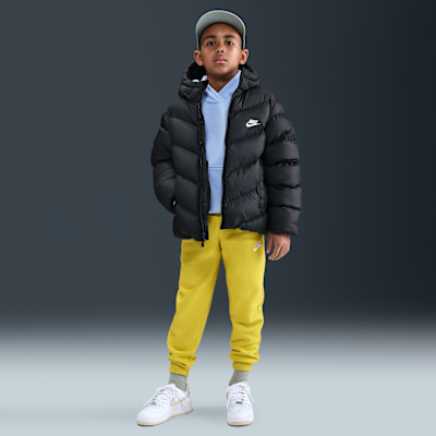 Nike Sportswear All Day Play Therma-FIT-Puffer-Jacke mit weiter Passform (ältere Kinder)