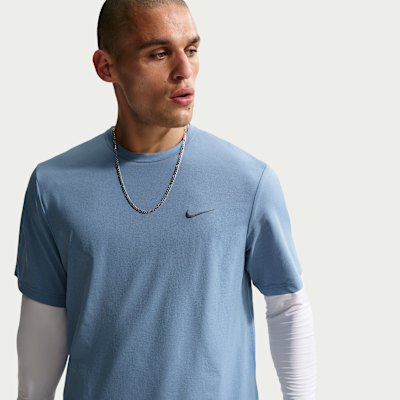 Nike Hyverse Dri-FIT UV Erkek Antrenman Tişörtü görsel 3