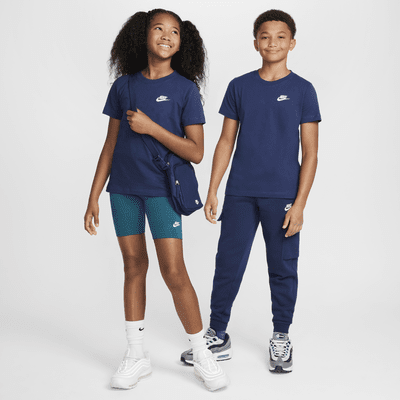 Nike Sportswear Older Kids' T-Shirt