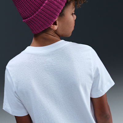 Playera para niños talla grande Nike Sportswear