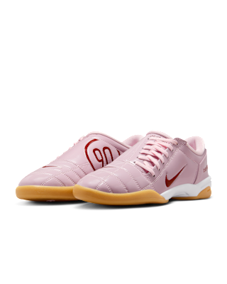 Nike Total 90