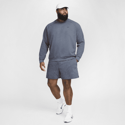 Shorts Dri-FIT de 18 cm sin forro con protección UV versátiles para hombre Nike Primary