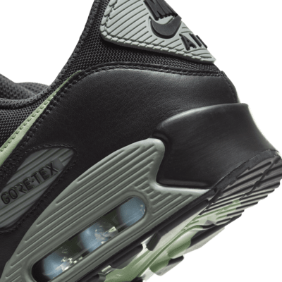 Nike Air Max 90 GORE-TEX Men's Winterized Shoes