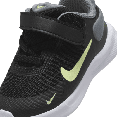 Tenis para bebé e infantil Nike Revolution 7