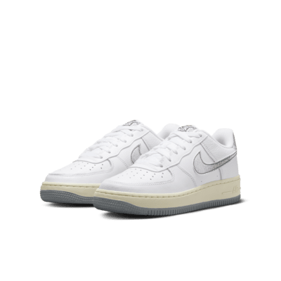 Nike Air Force 1 LV8 3 Older Kids' Shoes