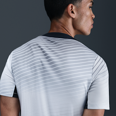 Playera de fútbol de manga corta Nike Dri-FIT para antes del partido para hombre Uruguay Academy Pro