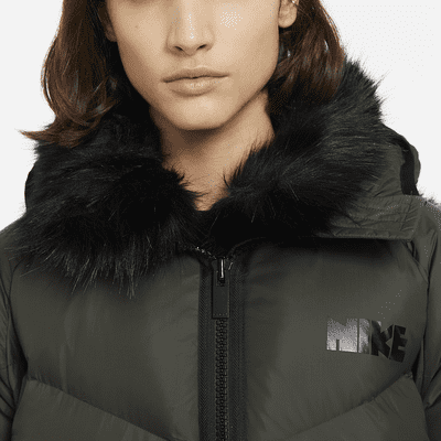 Nike x sacai Women's Parka. Nike LU