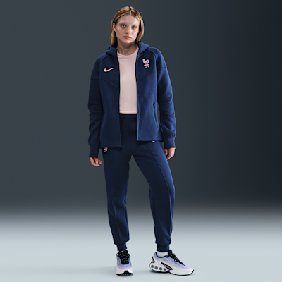 FFF Tech Windrunner Nike Soccer hosszú cipzáras, kapucnis női polárpulóver