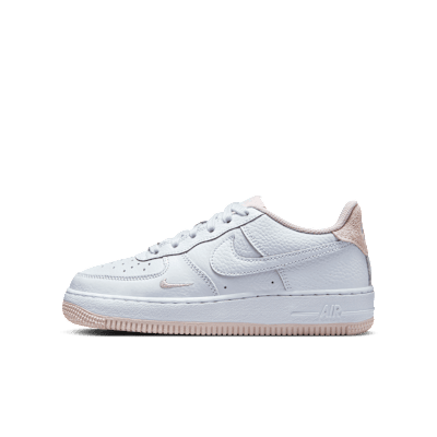 Nike Air Force 1 LV8