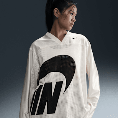 เสื้อแข่งแขนยาวขนาดโอเวอร์ไซส์ผู้หญิง Nike Sportswear