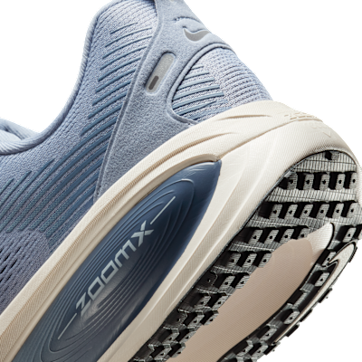 Nike Vomero 18 Men's Road Running Shoes (Extra Wide)