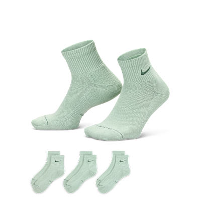 Nike Nike Everyday Elevated Ankle Socks (3 Pairs)