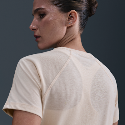 Nike Trail Dri-FIT Kurzarm-Laufoberteil (Damen)