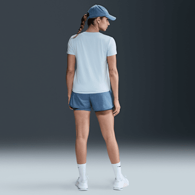 Playera de correr de manga corta Dri-FIT para mujer Nike One Swoosh