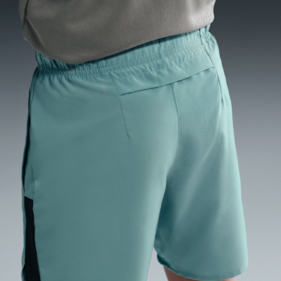 Nike Dri-FIT Challenger Trainingsshorts für ältere Kinder (Jungen)