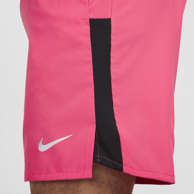 Shorts de running con forro de ropa interior Dri-FIT de 18 cm para hombre Nike Challenger