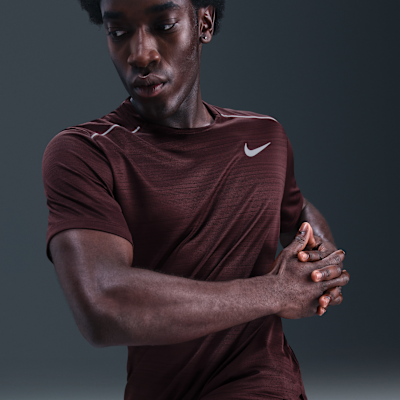 Nike Dri-FIT Miler Men's Short-Sleeve Running Top
