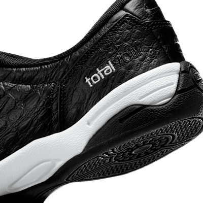 Chaussure Nike Total 90 pour femme