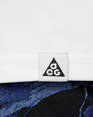 Nike ACG "Walking Tree"