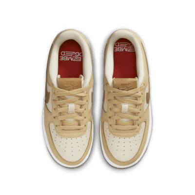 Nike Air Force 1 LV8 Older Kids' Shoes