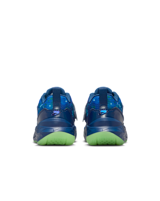 Nike Hustle D 12 x LEGO® 聯名系列