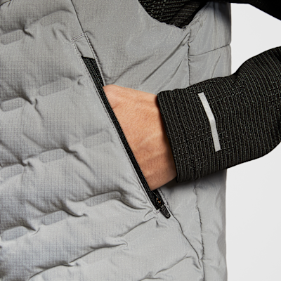 Nike Men's Therma-FIT ADV Reflective Design Running Gilet