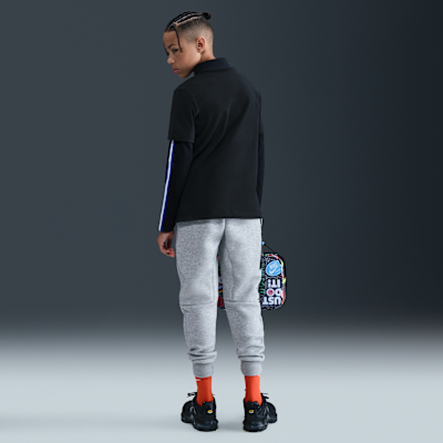 Nike Sportswear Older Kids' T-Shirt