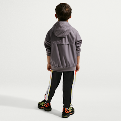 Pants de French Terry Victory Lap para niños talla pequeña Nike Sportswear