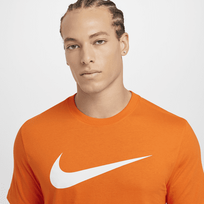 Playera para hombre Nike Sportswear Swoosh