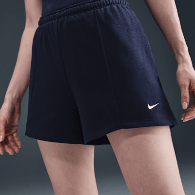 Nike Sportswear Chill Terry Pantalón corto de tejido French terry de talle medio de 10 cm - Mujer