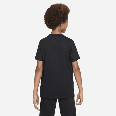 Nike Sportswear Older Kids' T-Shirt. Nike HR