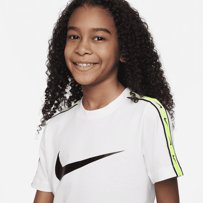 Nike Sportswear Repeat Older Kids' (Boys') T-Shirt