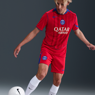 PSG 2025/26 Stadyum Üçüncü Nike Dri-FIT Total 90 Erkek Futbol Taraftar Şortu
