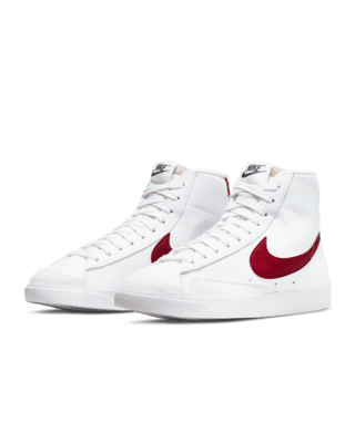 white nike blazer 77