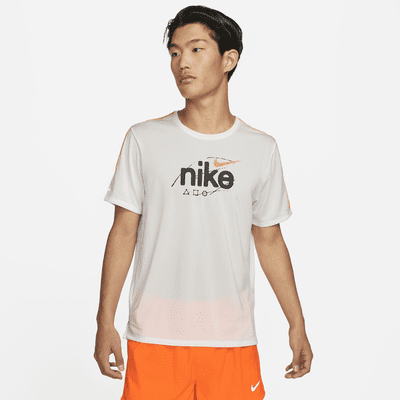 Running Tops & T-Shirts. Nike.com