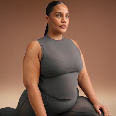 NikeSKIMS Weightless Layers Women's Sleeveless Top