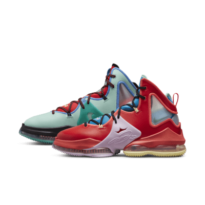 LeBron 19 Basketball Shoes