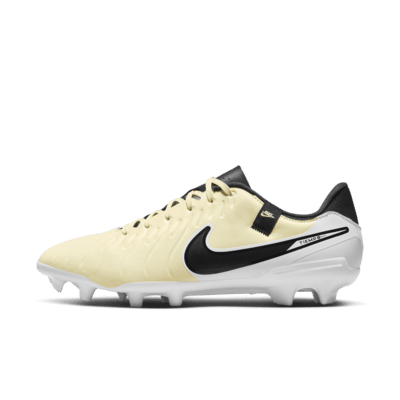 Tacos de fútbol de corte low para terrenos múltiples Nike Tiempo Legend 10 Academy