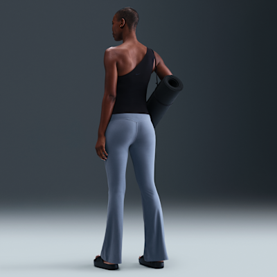 Leggings de tiro alto acampanados para mujer Nike Zenvy