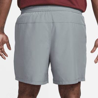 Shorts Dri-FIT de 18 cm versátiles sin forro para hombre Nike Form