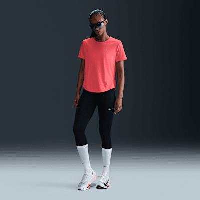 Nike Tempo Dri-FIT kortermet løpeoverdel til dame